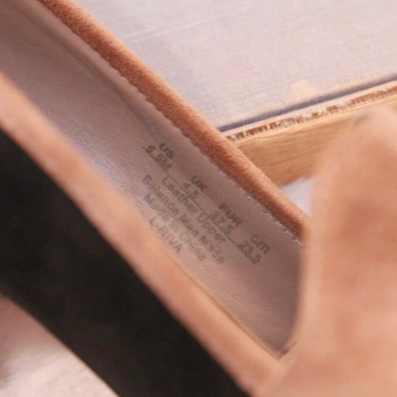 Franco Sarto colorblock suede heels - Picture 6 of 6